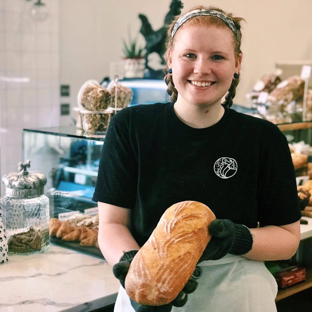 Meet your Posher, Sara